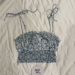Princess Polly Floral (blue & white) Crop Top